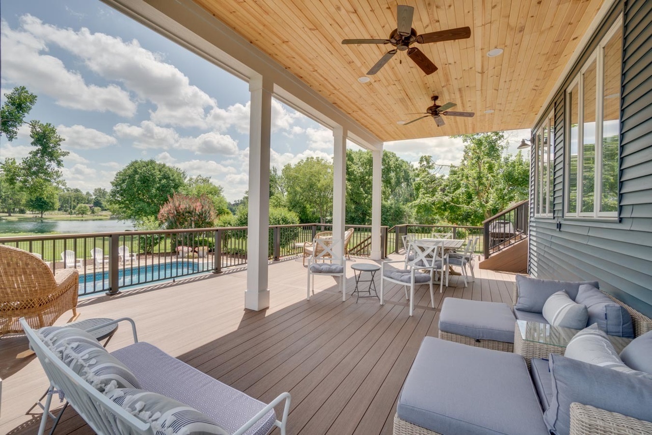 Lakefront Lodge - Cinda K. Lester